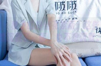 袜啵啵 - 稚予的白丝花絮版：这些美图让我沉默了，呃，也不想沉默。