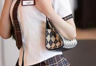 语画界 - 从未见过的浴室图集！甜心菜分享“不露脸的快乐”！