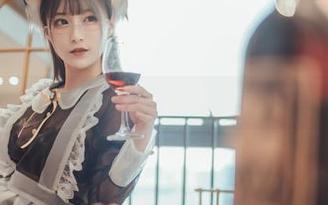 分享几张美图，铁板烧鬼舞w的泳装搭配，难道我也该试试？