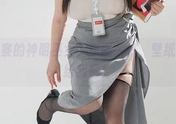 阿寨寨的神明巫女，原图太好，壁纸就交给我吧！