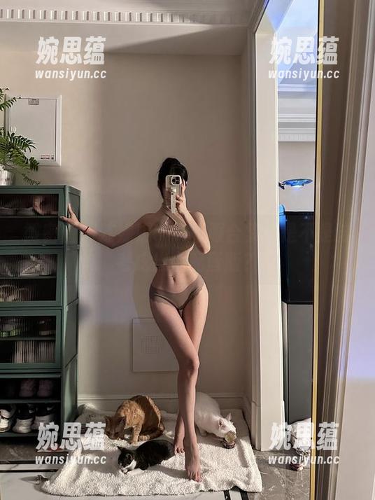 陈妮妮UNI 微密圈 - 陈妮妮UNI和服合集:是不是该考虑出个配音版?