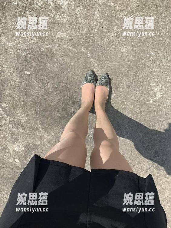 雅雅的气质呀 微密圈 - 雅雅的气质呀的白裙图集,今天又被她的裙子迷住了!