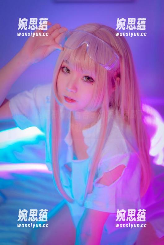 小心，这里有青水百合子的短裤免费下载，你敢点吗？