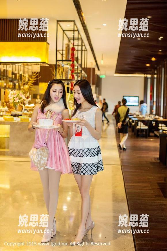 青豆客-施忆佳 青豆客 - 施忆佳作品集最新上线,好吧,那双美脚我承认,我看呆了。