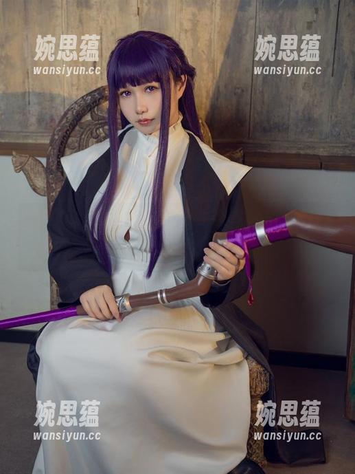 手把手教你，如何像麻花麻花酱那样COS女孩