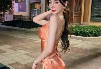 微密圈 - 就问你敢不敢来试试黎允熙的瑜伽，免费图集等你挑战！