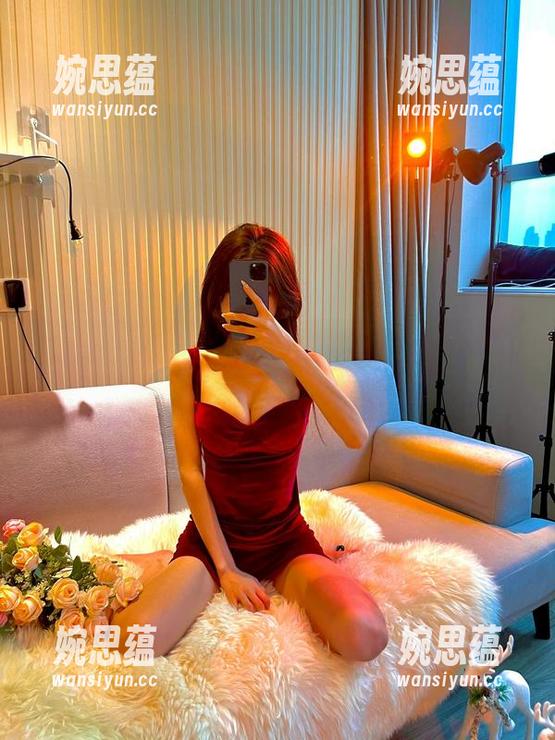 微密圈 - 黎允熙转行做图集？油亮到我不敢直视的免费作品！